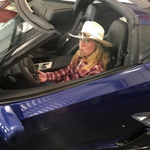 Meet your Posher, Jennifer